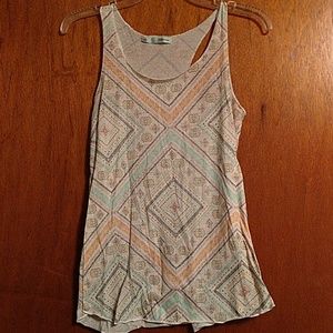 EUC Maurices aztech print tank